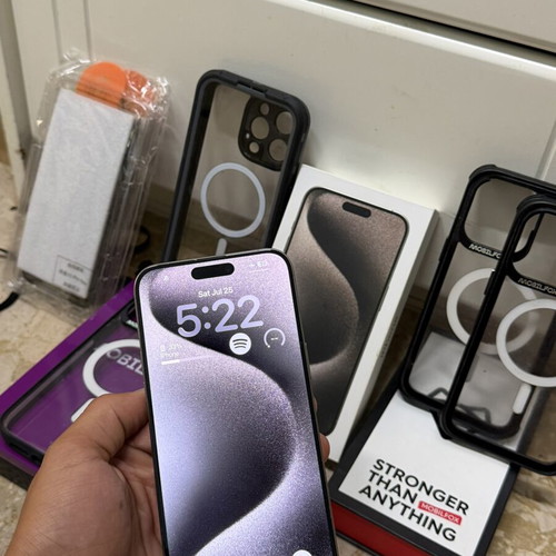 IPhone 15 Pro Max 256GB like new