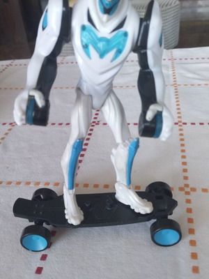 Max Steel Deluxe Turbo Flight action figure used