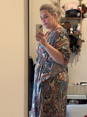 Unalome dress with colorful paisley and adjustable waist like new