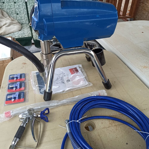 Airless paint sprayer new for home and professional use