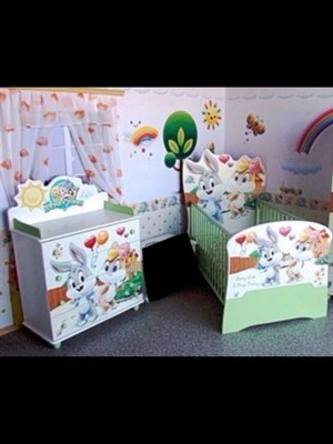 Baby crib like new with toddler bed, dresser and changing table