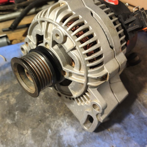Car alternator like new