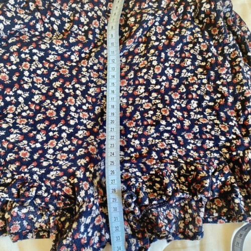 Hollister Ultra High Waisted Summer Shorts XS Romantic Floral Ruffle