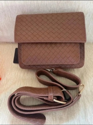 Crossbody bag new in beige and brown shades