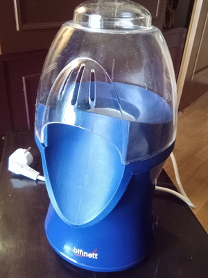 Popcorn Maker with Hot Air like new
