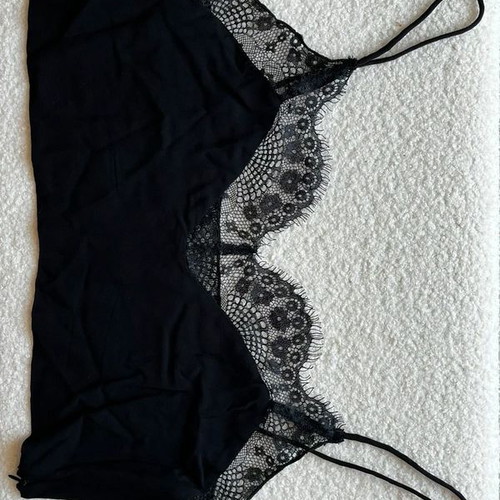 Zara cropped black sleeveless top used with lace and side zipper