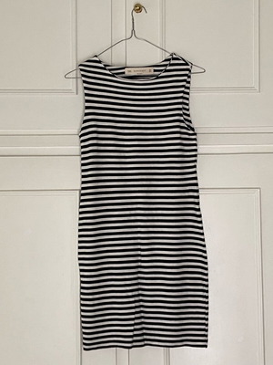 Mini φόρεμα καλοκαιρινό Zara μέγεθος M σαν καινούργιο, μαρινιέρα