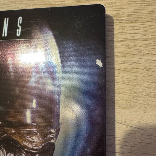Aliens DVD Steelbook used, double with English subtitles