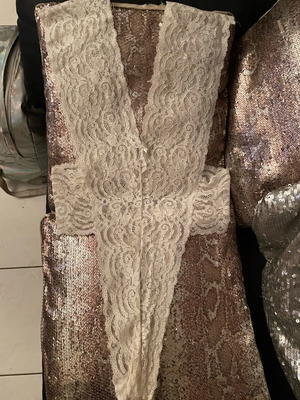 Charnos bodysuit with lace beige like new