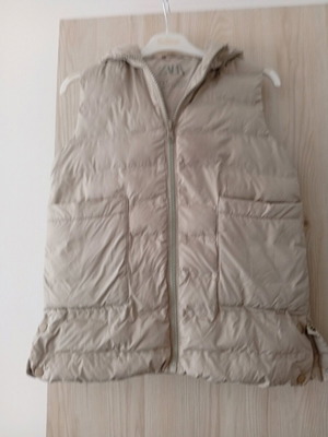 Zara vest like new, size 134 cm for 8-9 years old