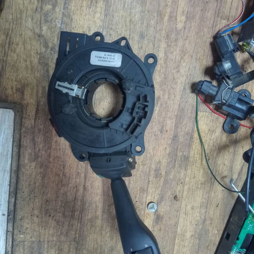 BMW 5 Sedan (E39) 530d Light and Wiper Stalks with Ribbon Cable used