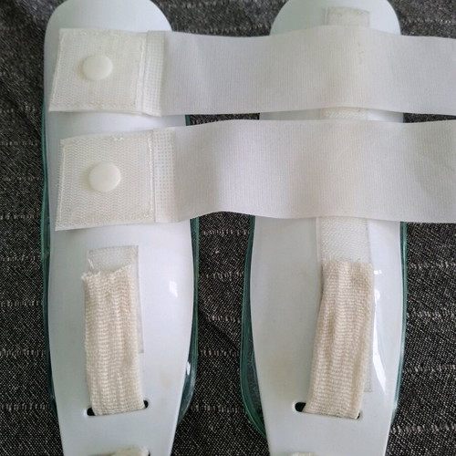 Ankle and foot brace like new with gel and straps