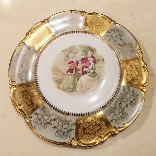 Bavarian porcelain plate Fragonard Hutschenreuther Selb LHS like new