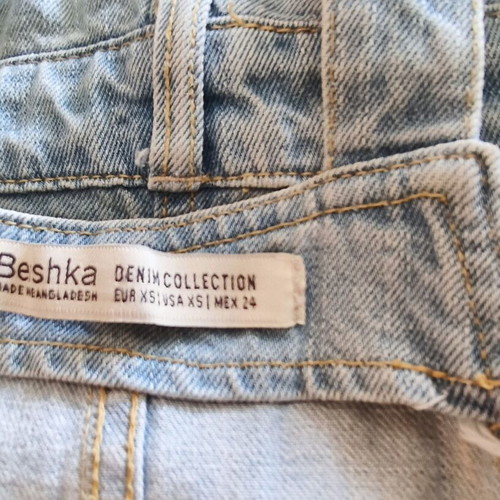 Bershka denim salopette used, blue, shorts with zipper