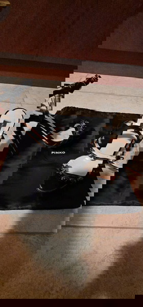 Μαύρα πεδιλα PINKO