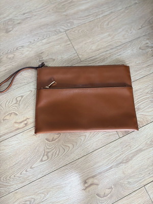 Leather tan envelope bag like new handheld