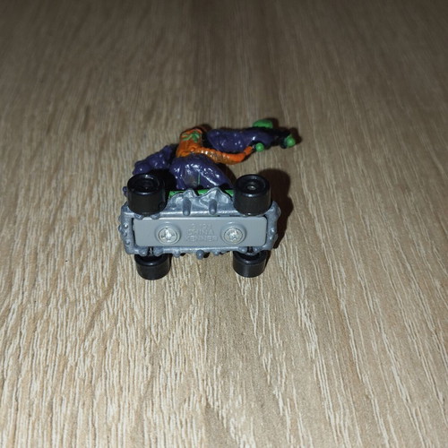 Skateboardmania Sketch Figure Number 48 Myxiaris collectible like new