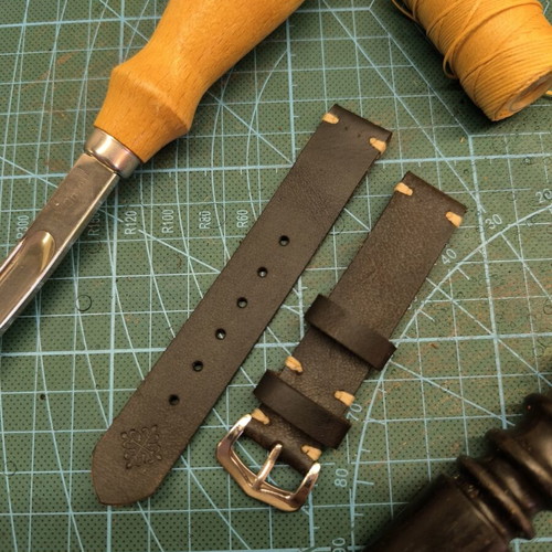 Handmade leather watch strap custom order, black and beige