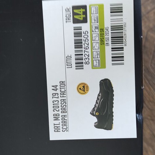 Sir safety shoes size 44 new