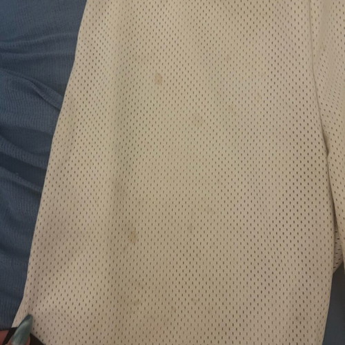 White bermuda shorts used with some stains, size M
