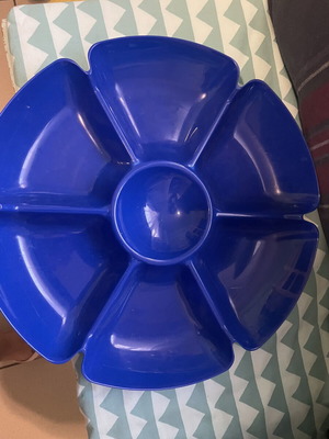 Serving tray used with six sections