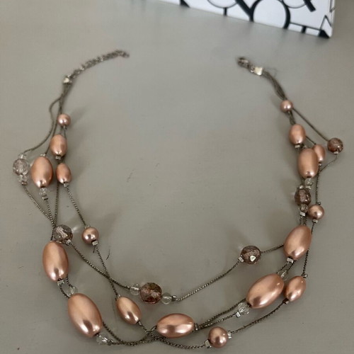 Monet necklace used with pink and silver colors