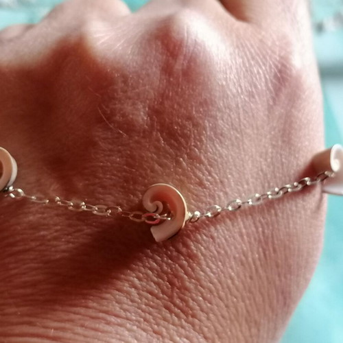 Silver 925 anklet new with chain and white shells