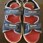 Geox sandals size 32 used with light-up feature, blue