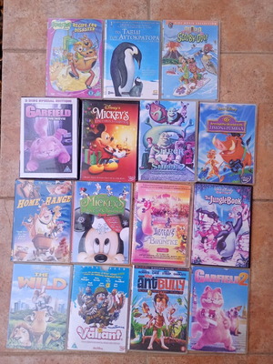 Children's movie cases used, pack of 15