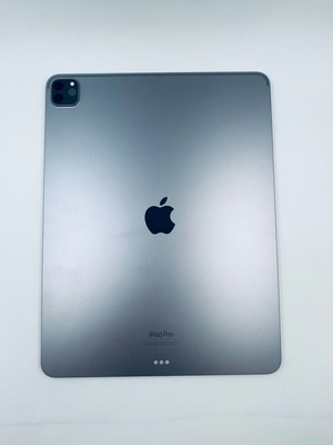 iPad Pro 12.9 2022 256GB μεταχειρισμένο με Magic Keyboard, φορτιστή και καλώδιο