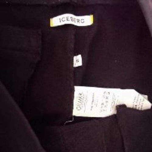 Iceberg kids sports suit size S like new, black