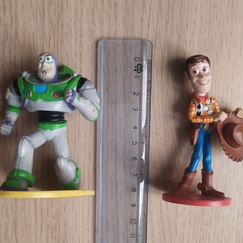 Toy Story, 2 figures (Woody & Buzz), in very good condition