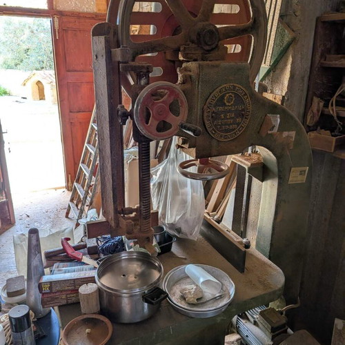 Professional woodworking machines used, package