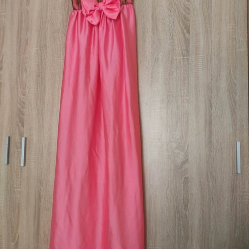 Zizel fuchsia satin dress with open back like new