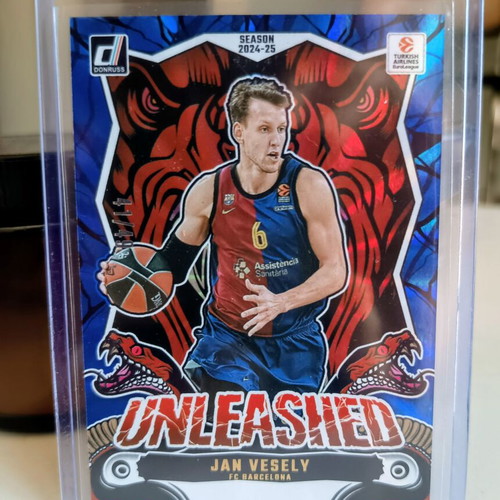 Jan Vesely Unleashed Blue Panini Donruss EuroLeague Basketball Card 41/49 like new