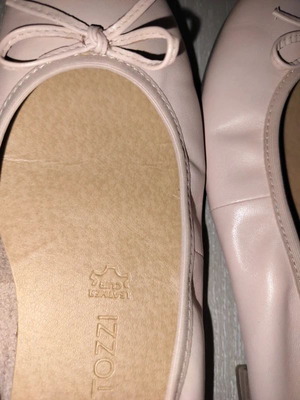 Marco Tozzi leather ballerinas size 40 like new, pink nude