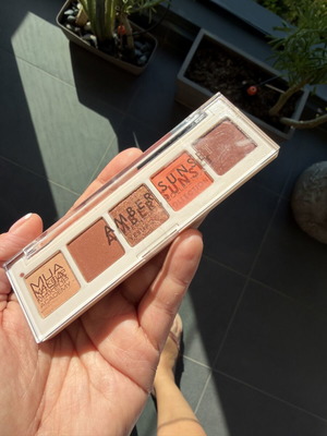 MUA Greece Afterglow 5 Shade Eyeshadow Palette new