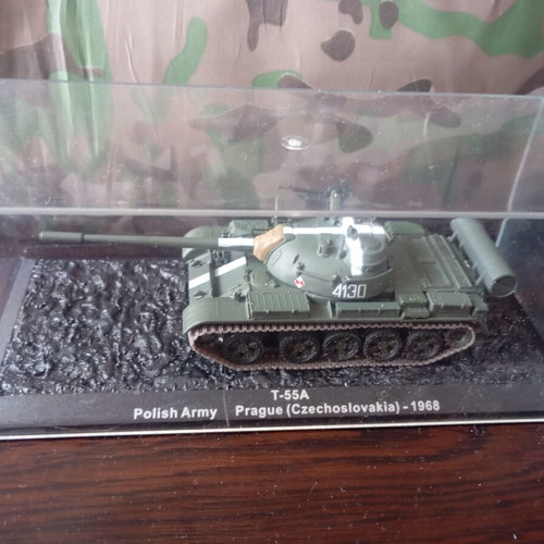 DeAgostini T-55A Polish Army tank model 1:72