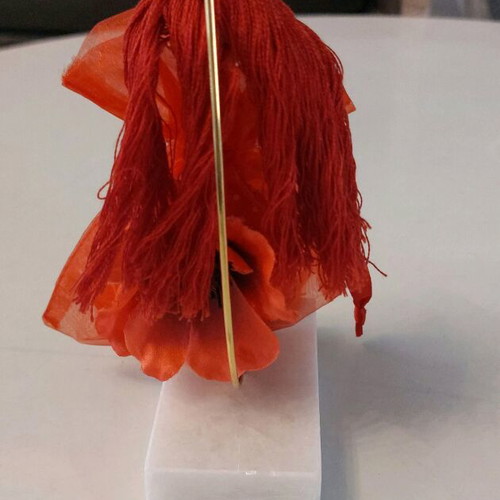 Handmade decorative poppy figure in marble like new