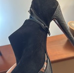 Byblos winter heels size 40 like new