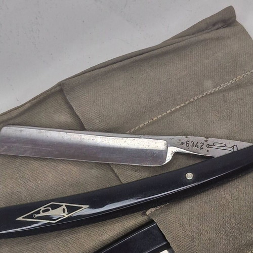 Solingen razor collection used, 6 pieces with fabric case