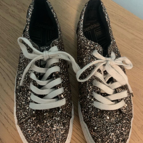Bershka sneakers used, size 40