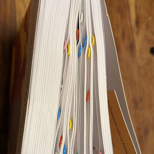 Comparative Politics and Governance book used, Greek language