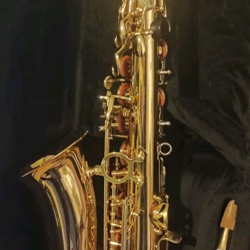 Alto saxophone Yamada like new