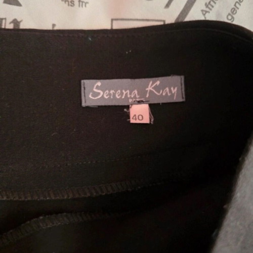 Mini black skirt like new, crepe fabric, size L 40 12