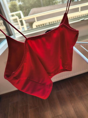 Pink Woman red crop top