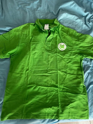 Wolfsburg polo t shirt lightly used, green, size XL