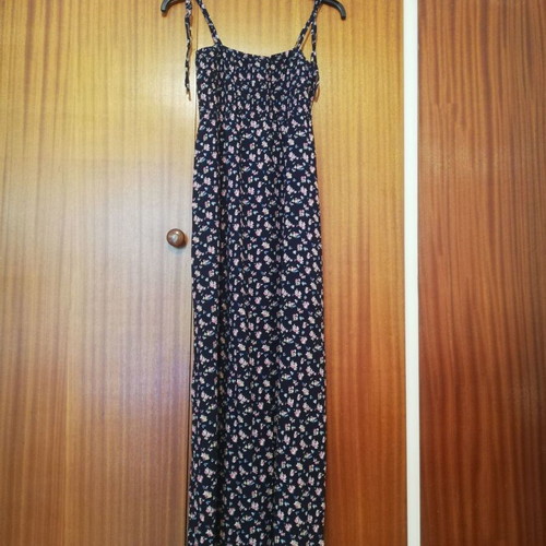 Floral dark blue dress Small like new, strap and strapless
