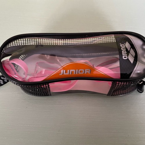 Arena kids swimming goggles like new
