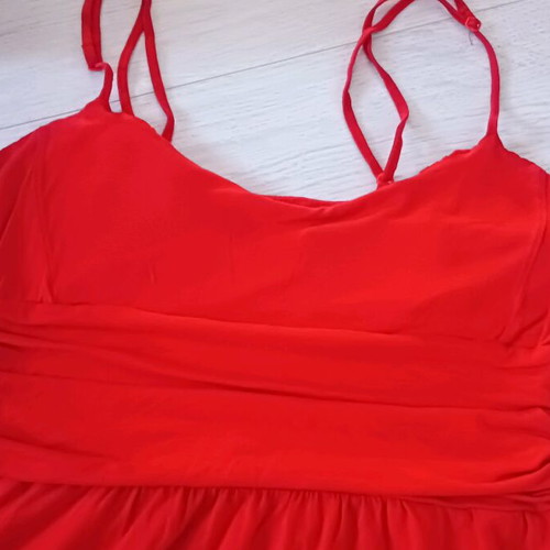 Red mako dress used, size M